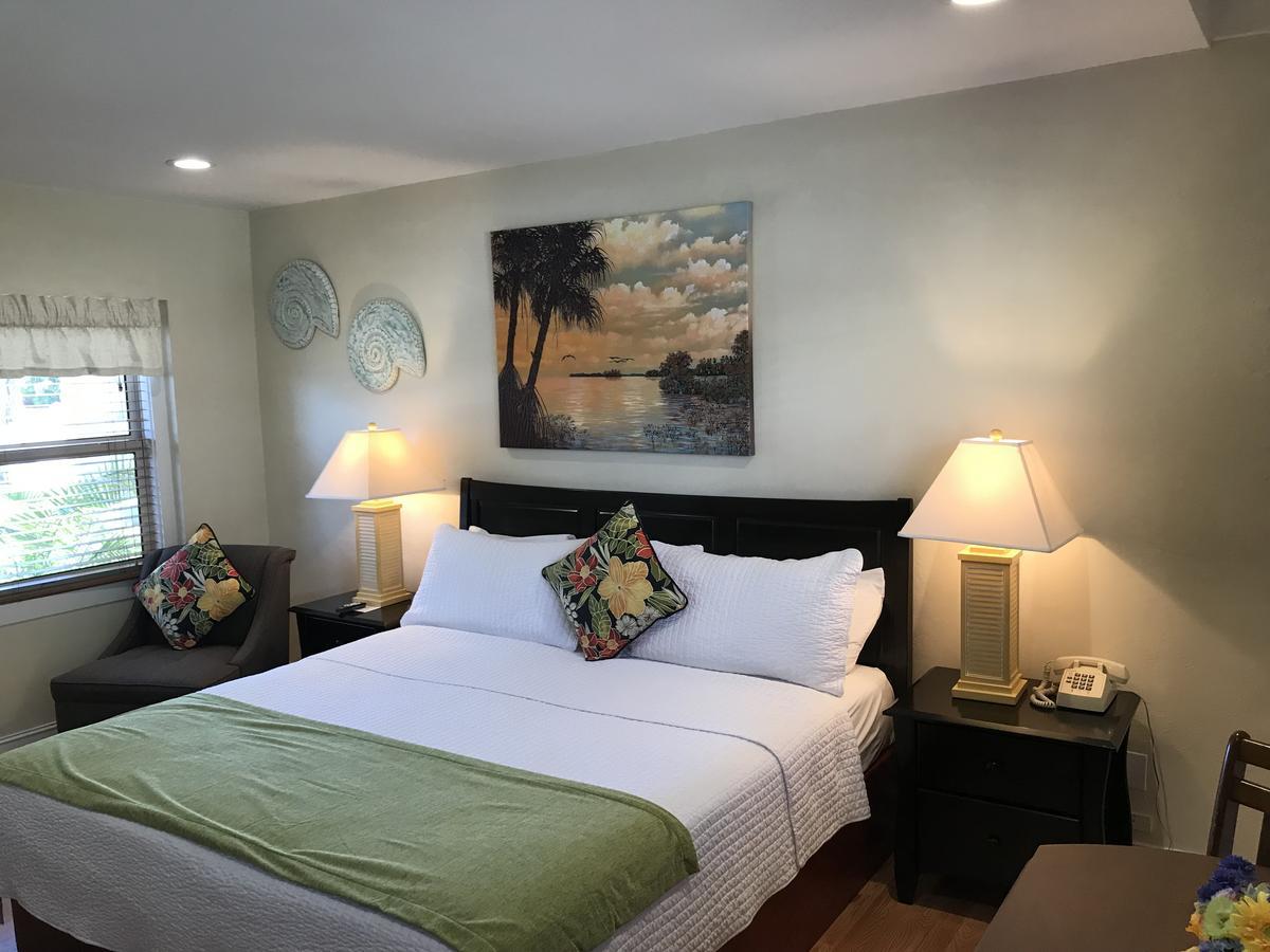 Harborside Motel & Marina Key West Exterior photo